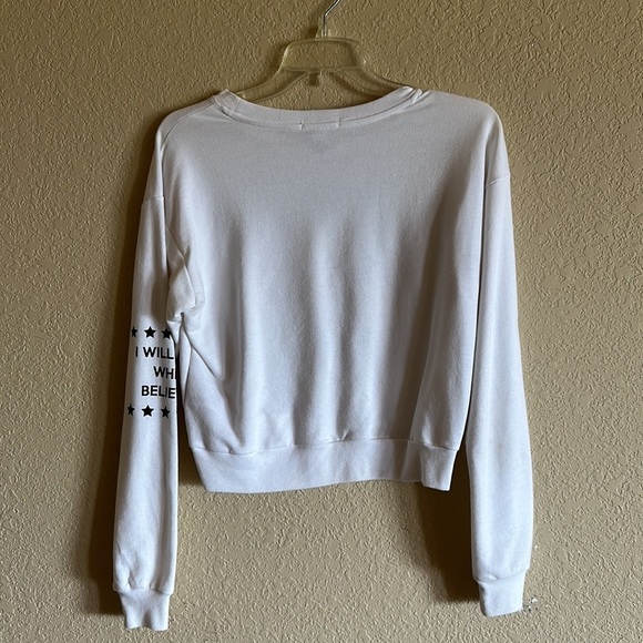 Forever 21 white crop top size small palm tree Los Angeles sweater - Picture 4 of 4